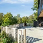 Ferienhaus 70s With Fjord Views At Lyby